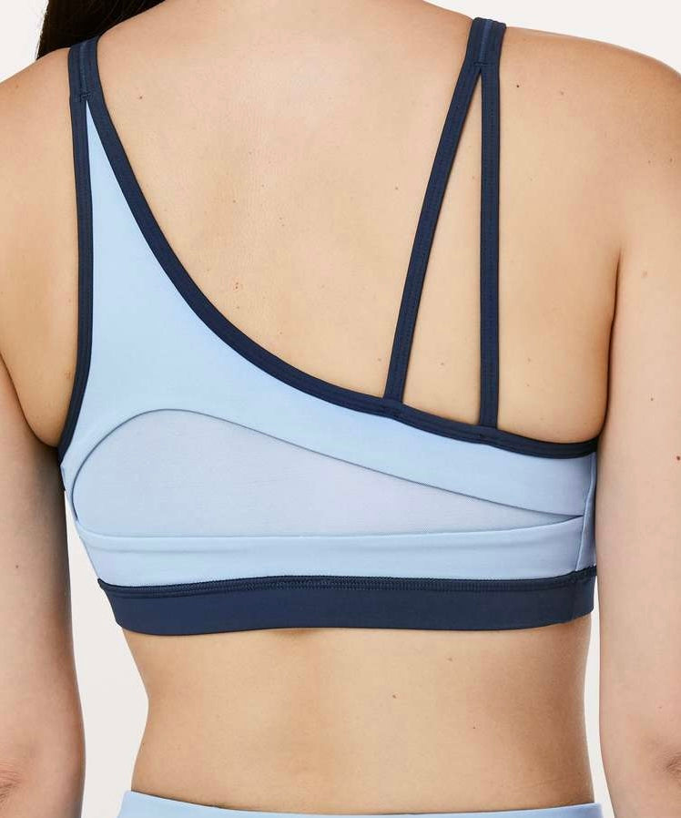 lululemon Sports Bra size: 8